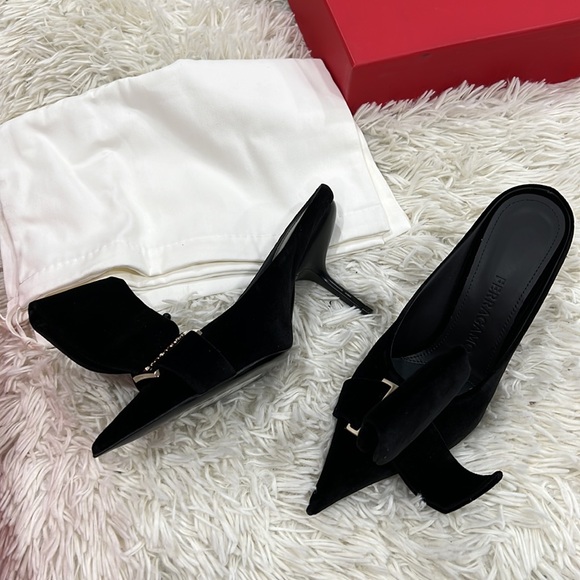 Salvatore Ferragamo Black Satin Emii 85 Mules - Picture 4 of 10